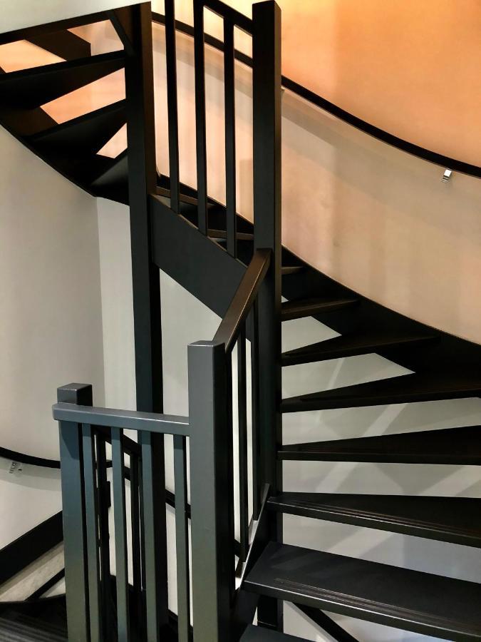 Bed, Bites & Business Hotel Ротердам Екстериор снимка