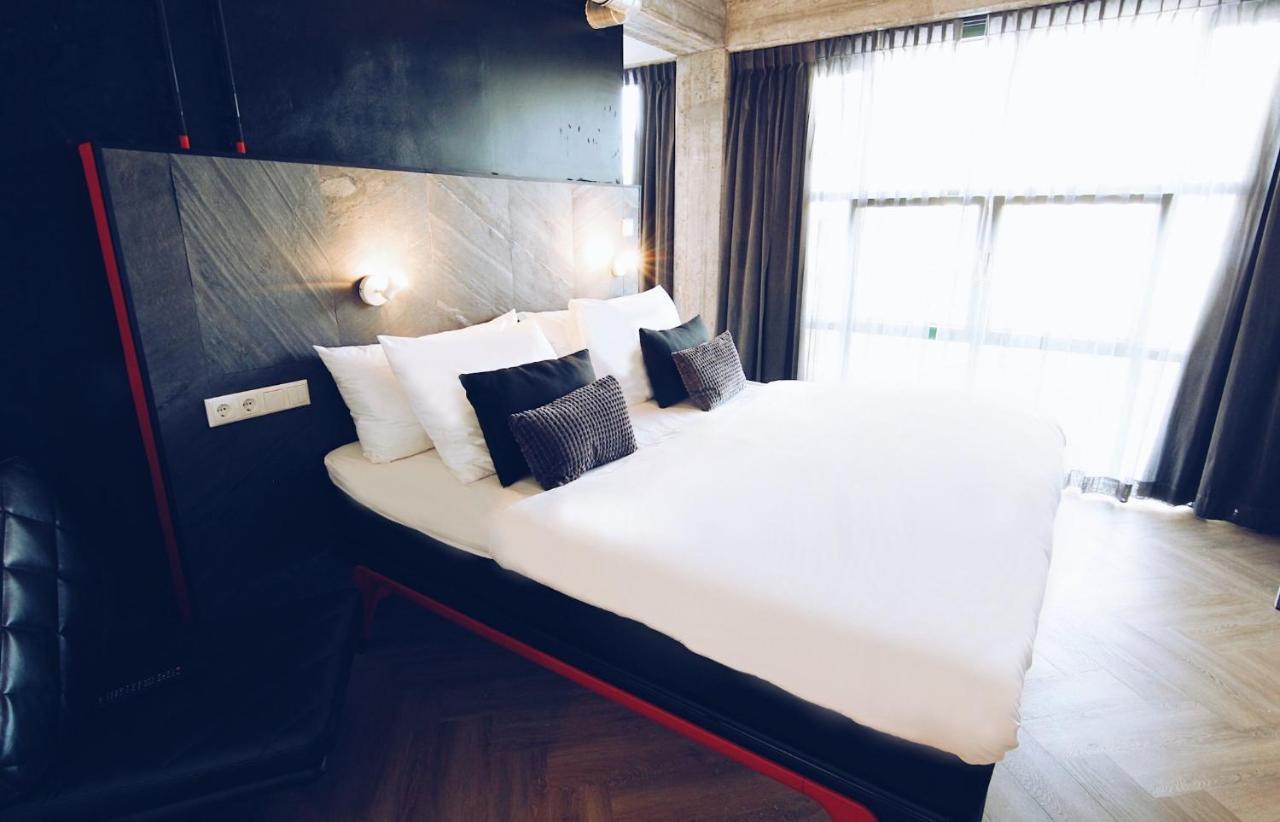 Bed, Bites & Business Hotel Ротердам Стая снимка
